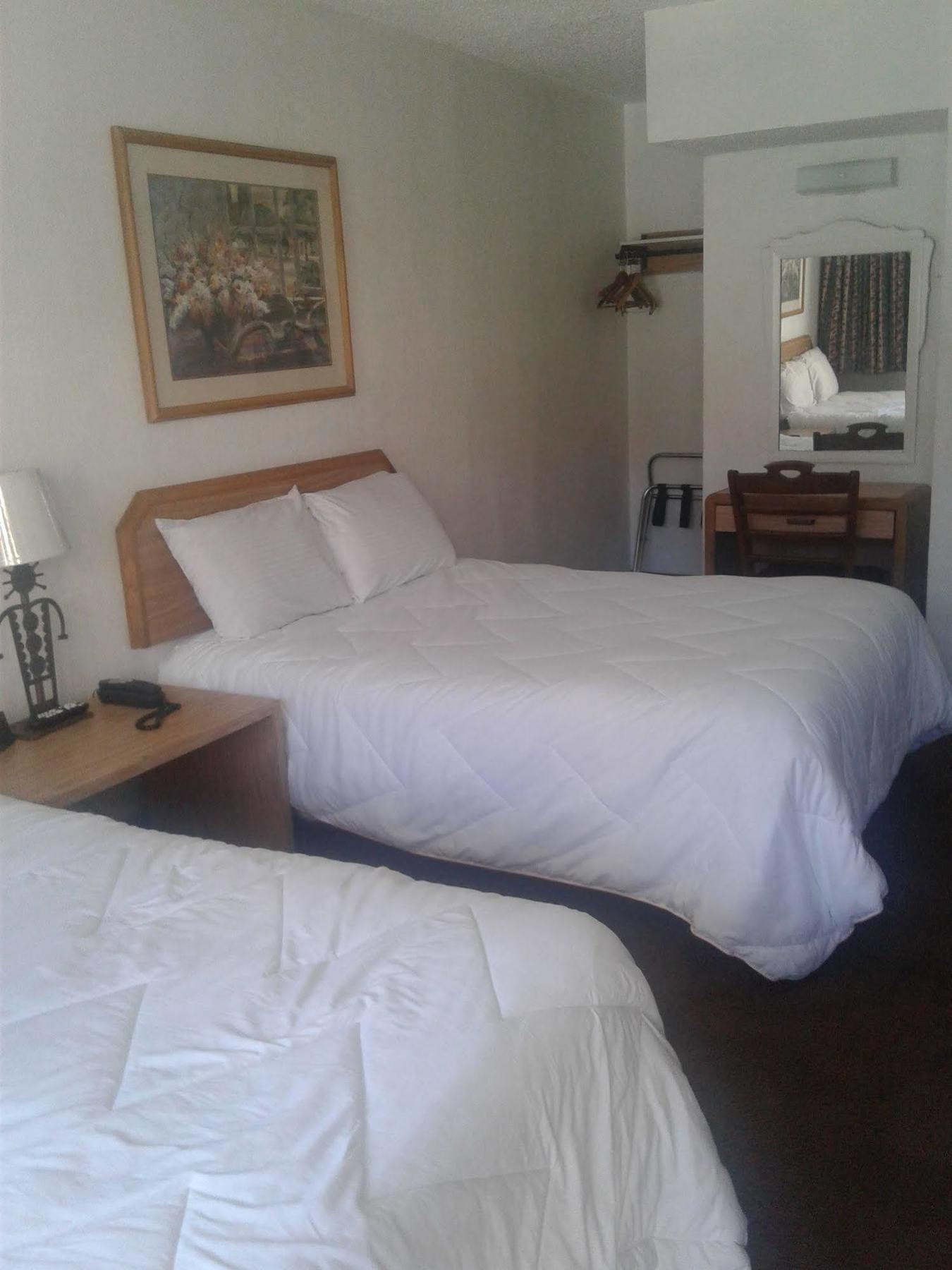 רינו Desert Rose Inn מראה חיצוני תמונה